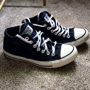 Converse Black 7
